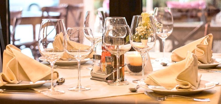 A Guide To Choosing The Right Wine Glasses A Guide To Choosing The Right Wine Glasses